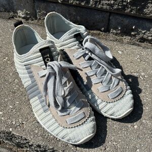 Tod's Silver and Cream textured Slip-On and lace sneakers Sz: 37